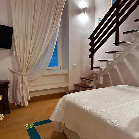 Apartment Isabella Noble House *