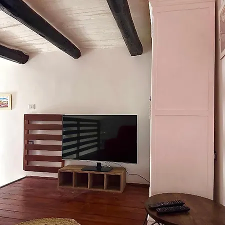 Apartment Isabella Noble House *